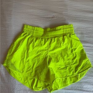 lululemon athletica hottie hot short - 4”